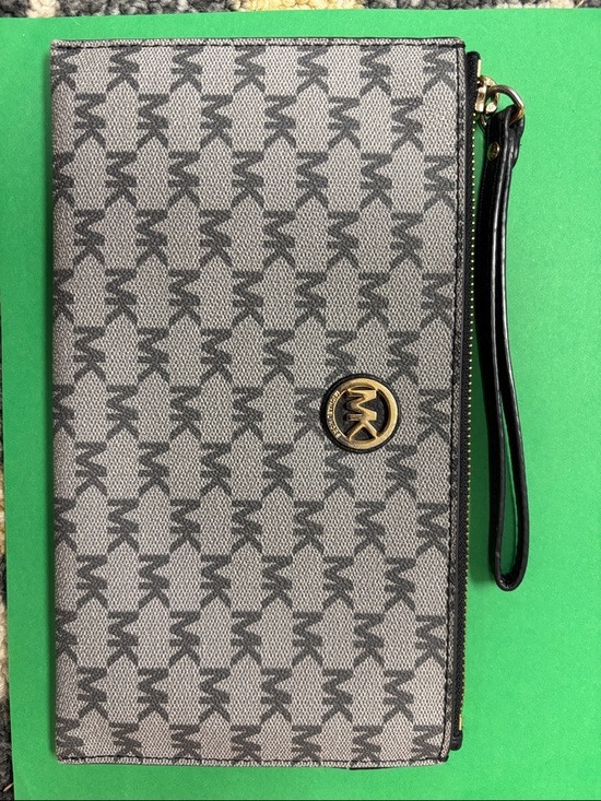 Michael Kors Handbags - Michael Kors large Gray and Black MK Logo Wristlet